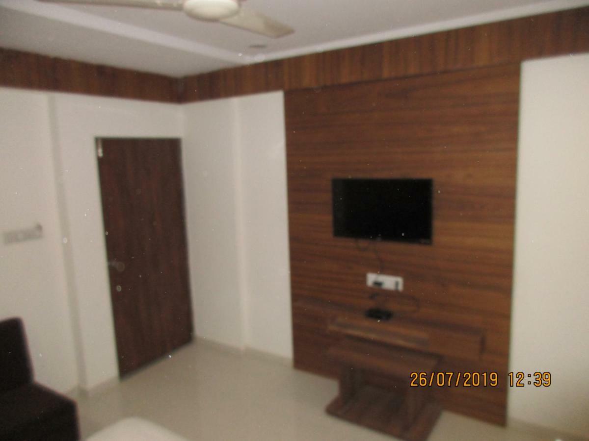Maan Palace 2*