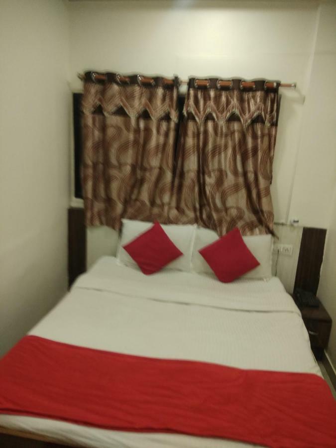 Hotel Ajanta *