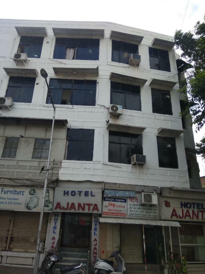 Ajanta Hotel Ahmedabad