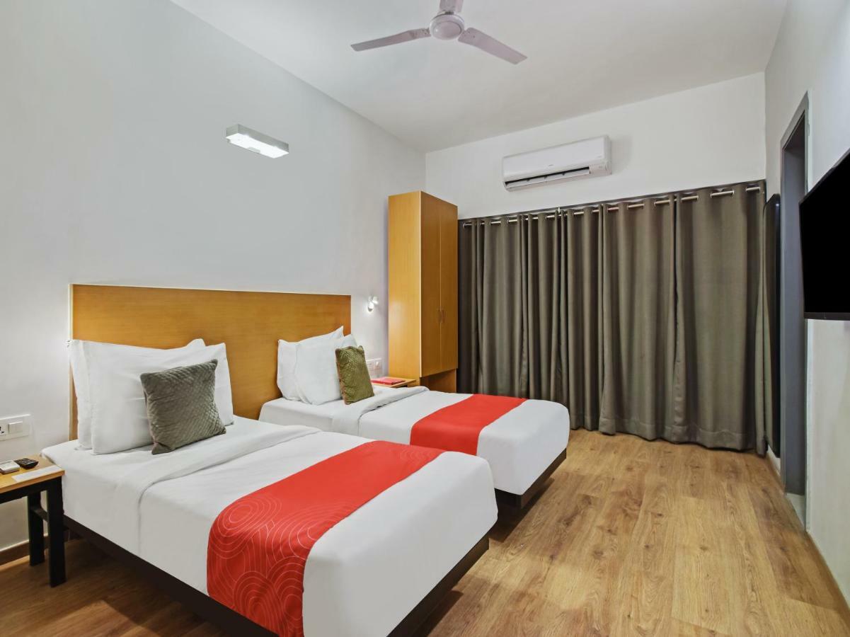 Oyo Townhouse 30 Ashram Road 3*
