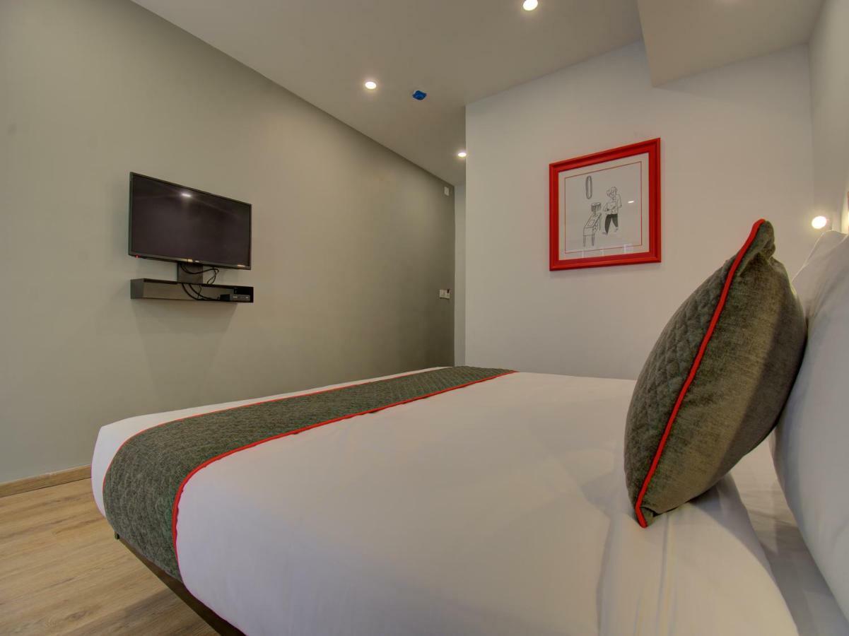 Oyo Townhouse 150 Shreyas Colony Hotel 3*