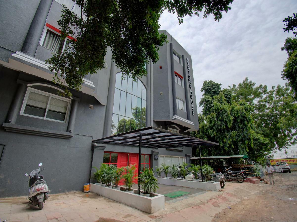 Oyo Townhouse 150 Shreyas Colony Hotel