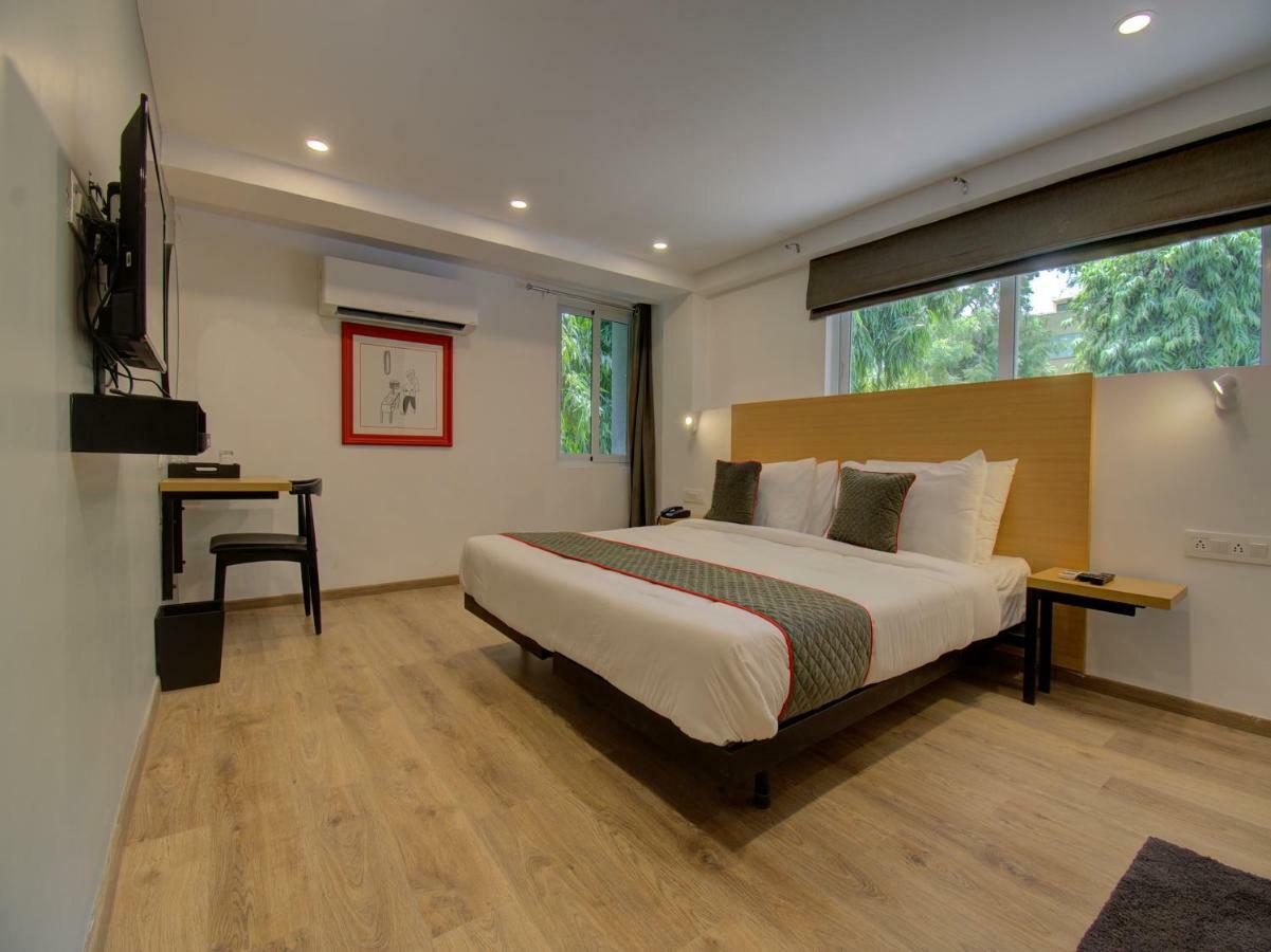 Oyo Townhouse 150 Shreyas Colony