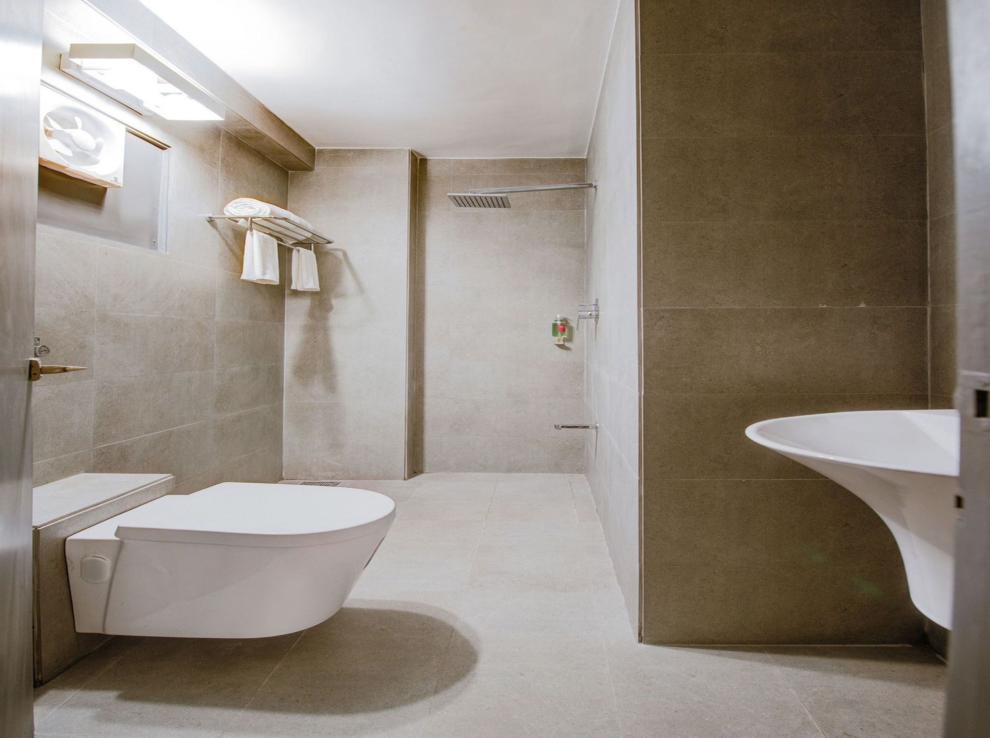 Oyo Townhouse 30 Ashram Road 3* Ahmedabad