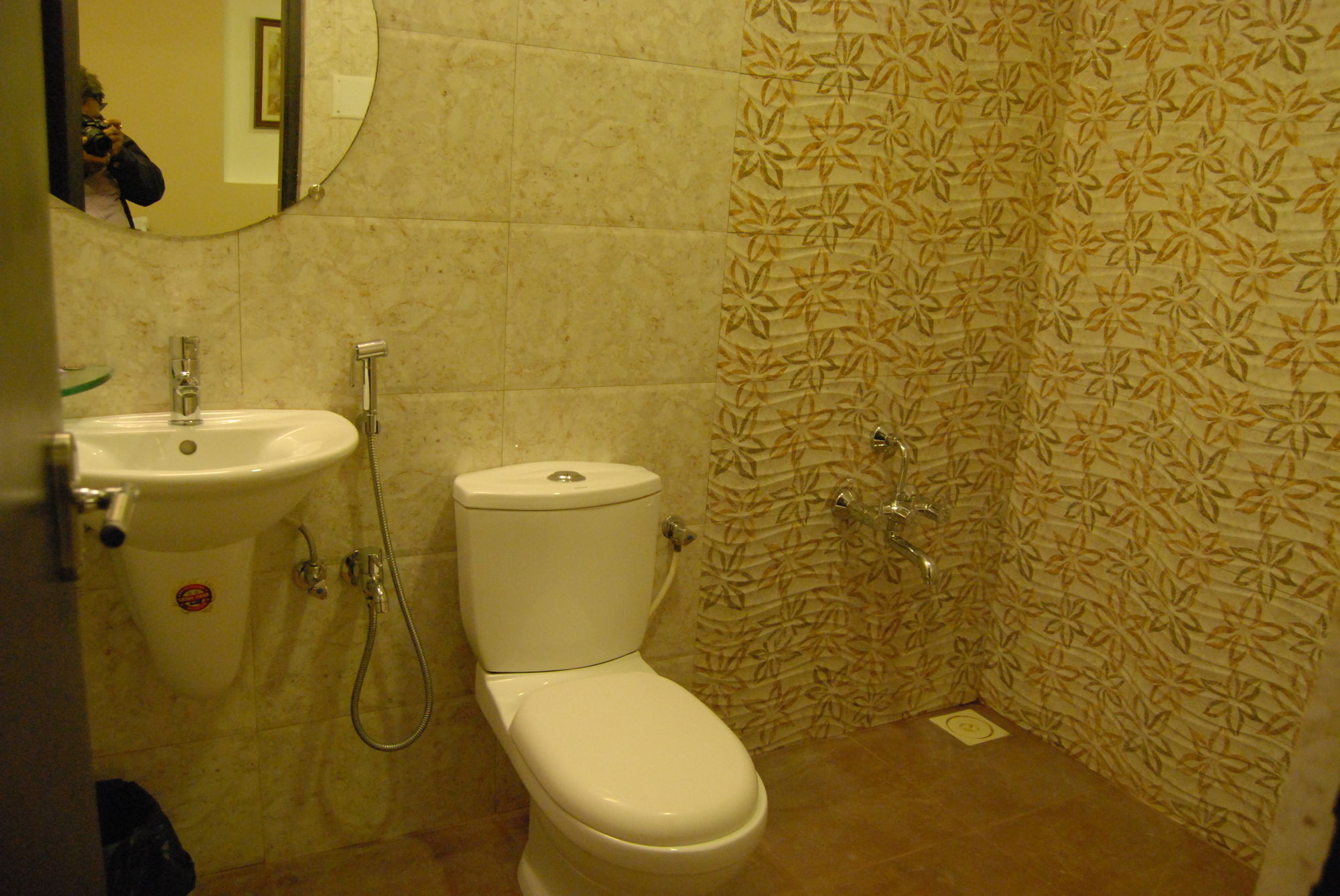 Hotel Shahi Palace 2*