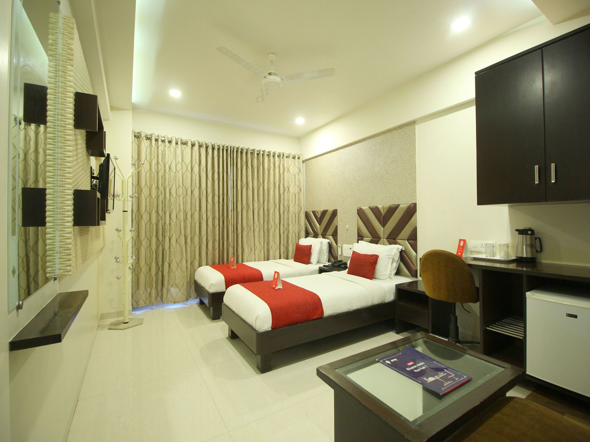 Hotel Furaat Ahmedabad