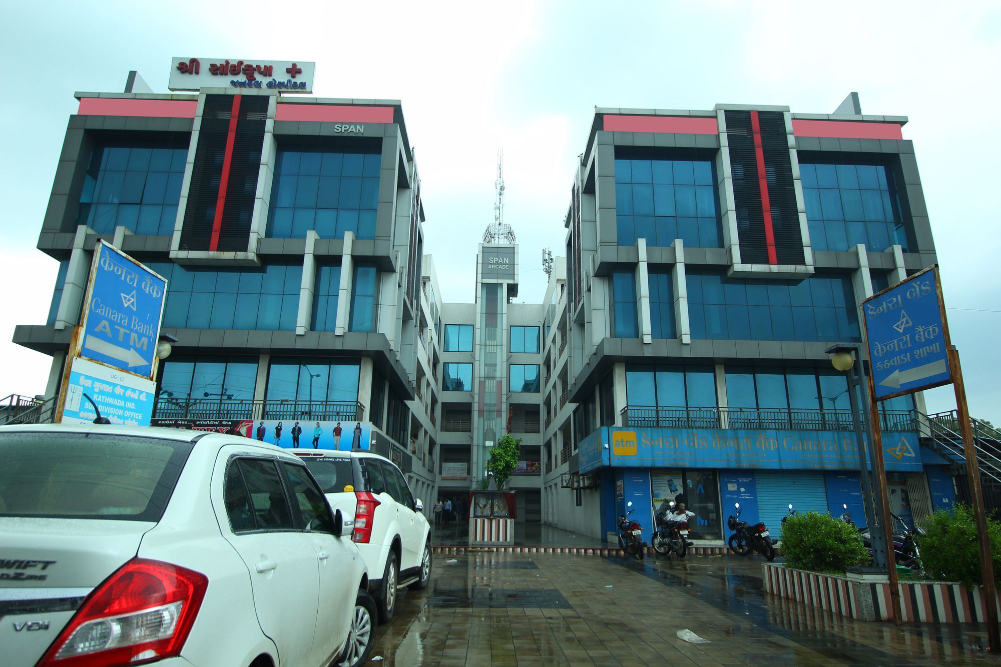 Oyo 9238 Meet Palace Ahmedabad