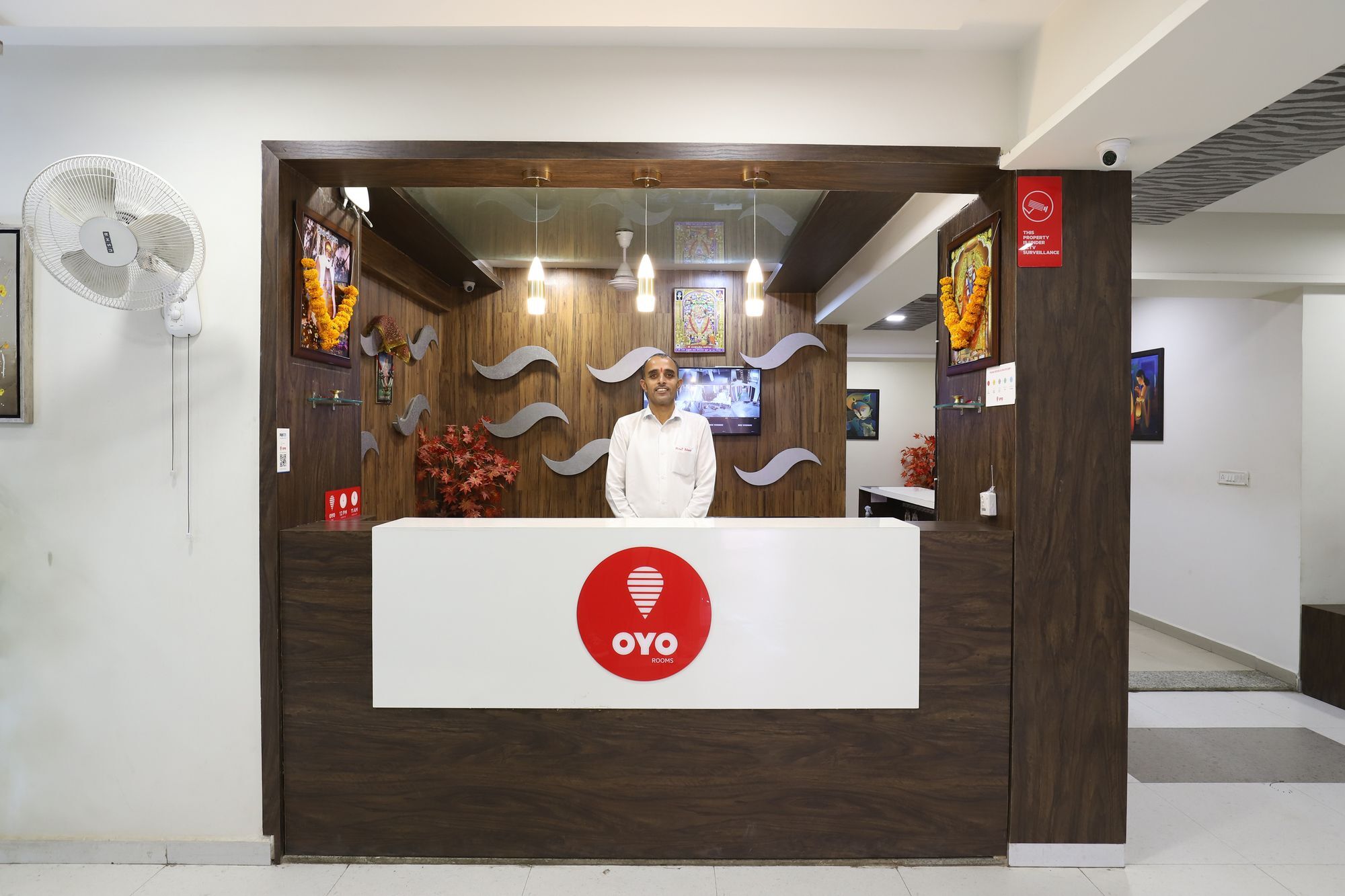 Oyo 9238 Meet Palace Hotel 2*