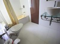 Hotel Oyo Premium Gujarat College Ellisbridge 3*