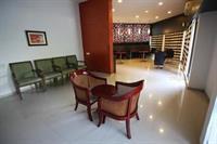 Hotel Oyo Premium Gujarat College Ellisbridge