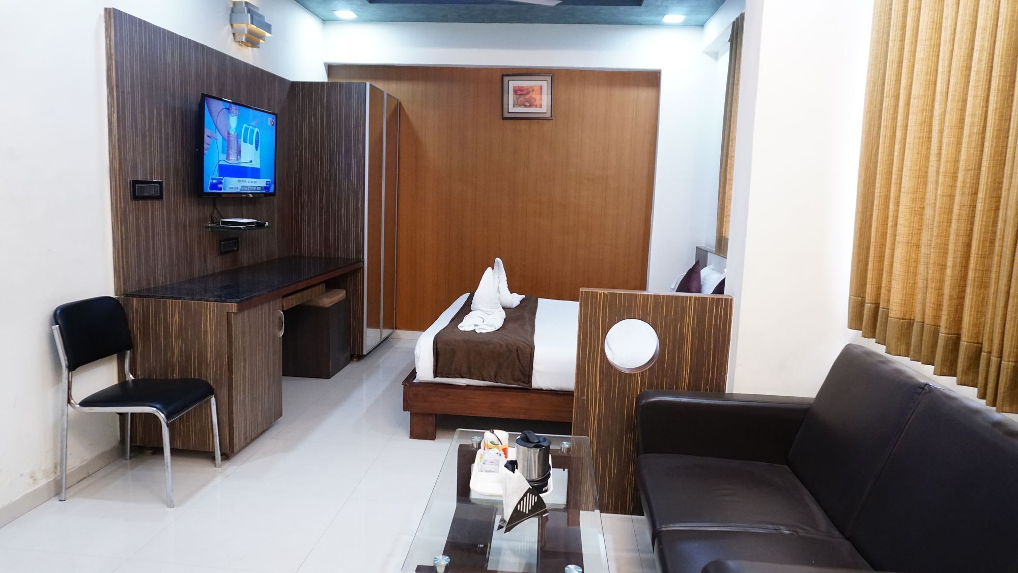 Fabhotel Kohinoor Plaza Hotel 3*