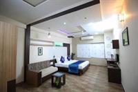 Hotel Oyo Sola Sg Highway Ahmedabad