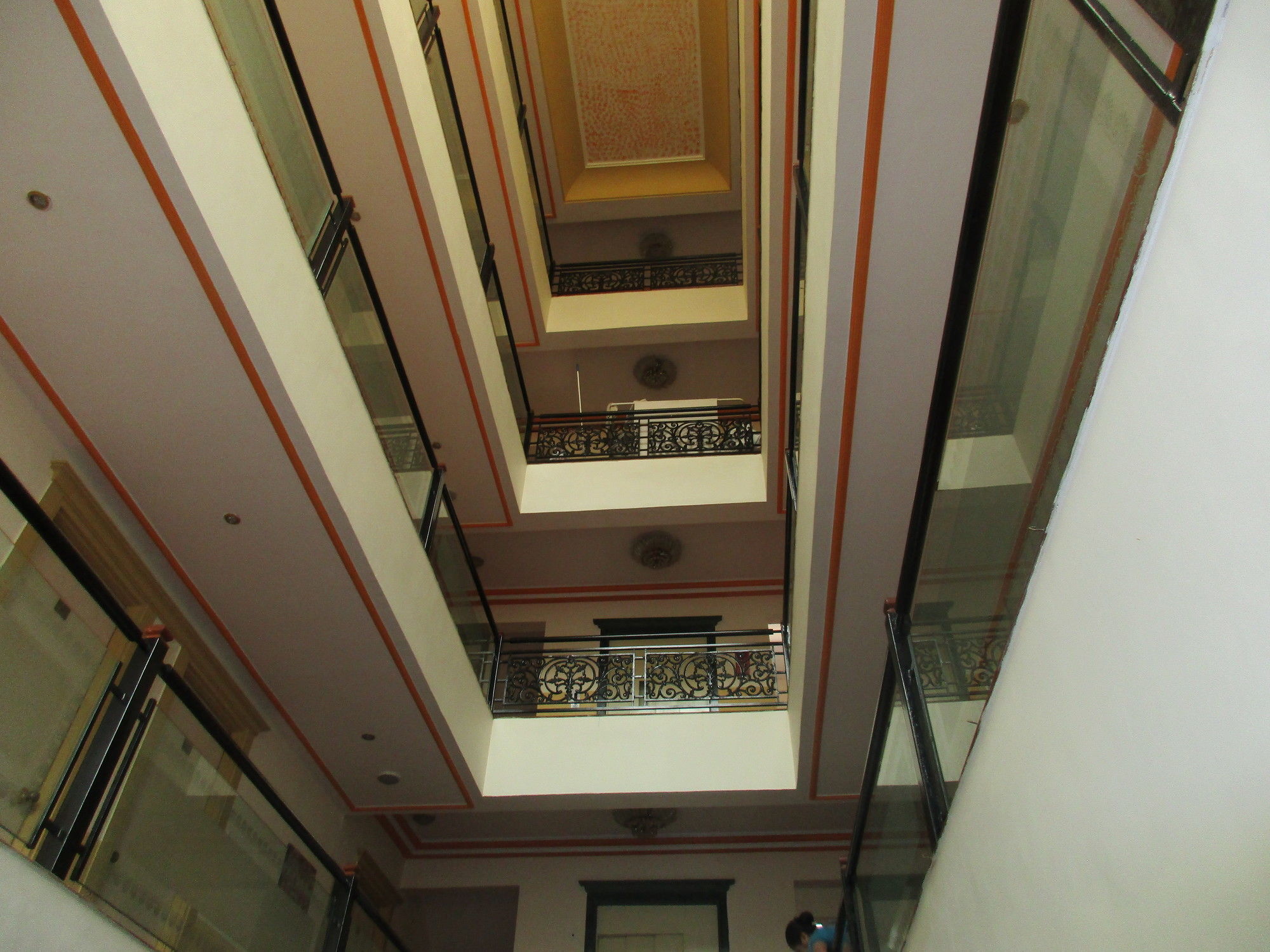 Sahaj Palace Hotel