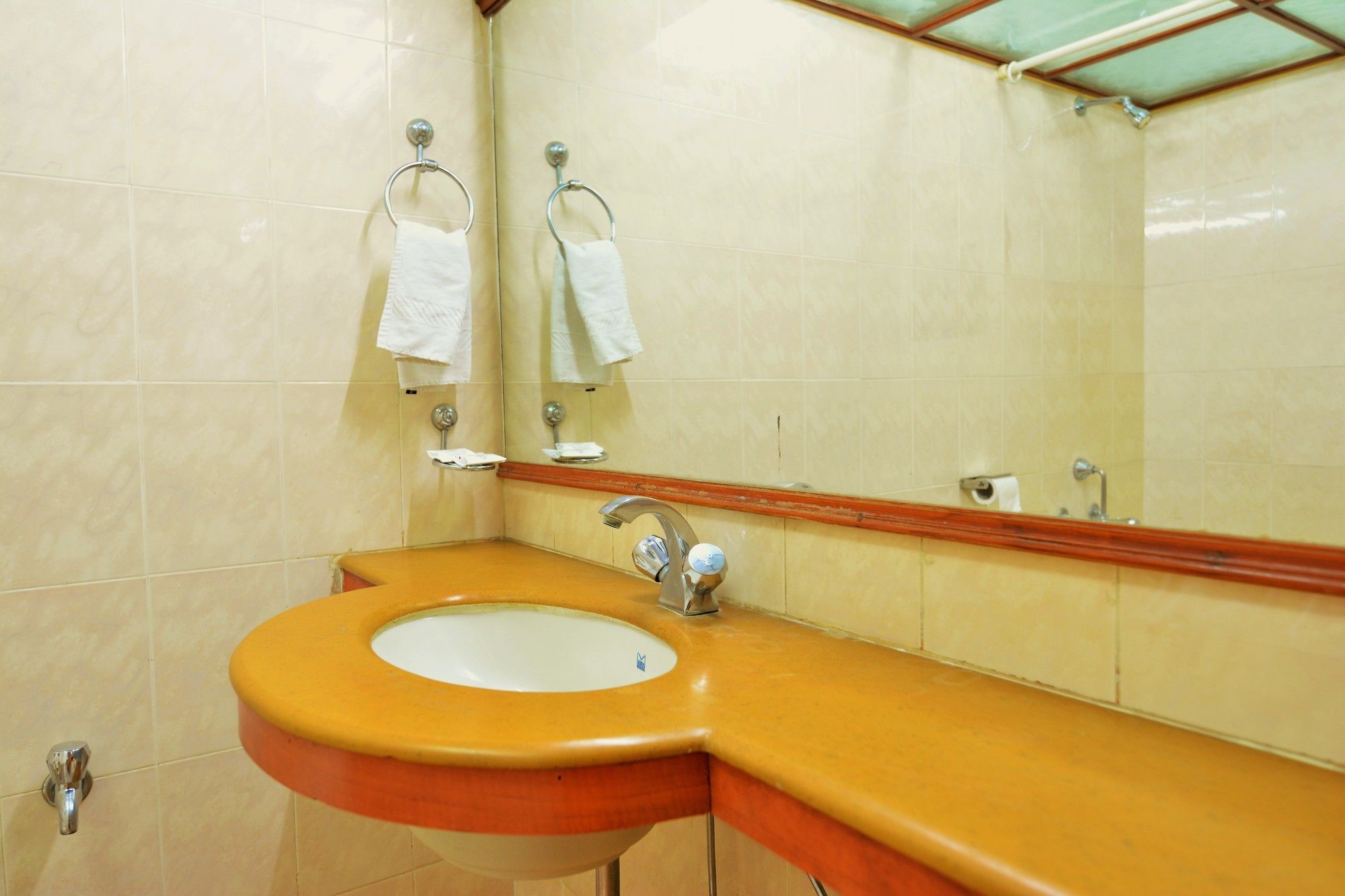 Sahaj Palace Hotel Ahmedabad