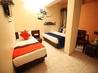 Hotel Oyo Maninagar Station 3