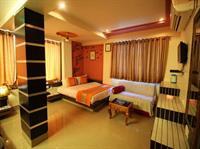 Oyo Sola Sg Highway 2 Hotel 3*