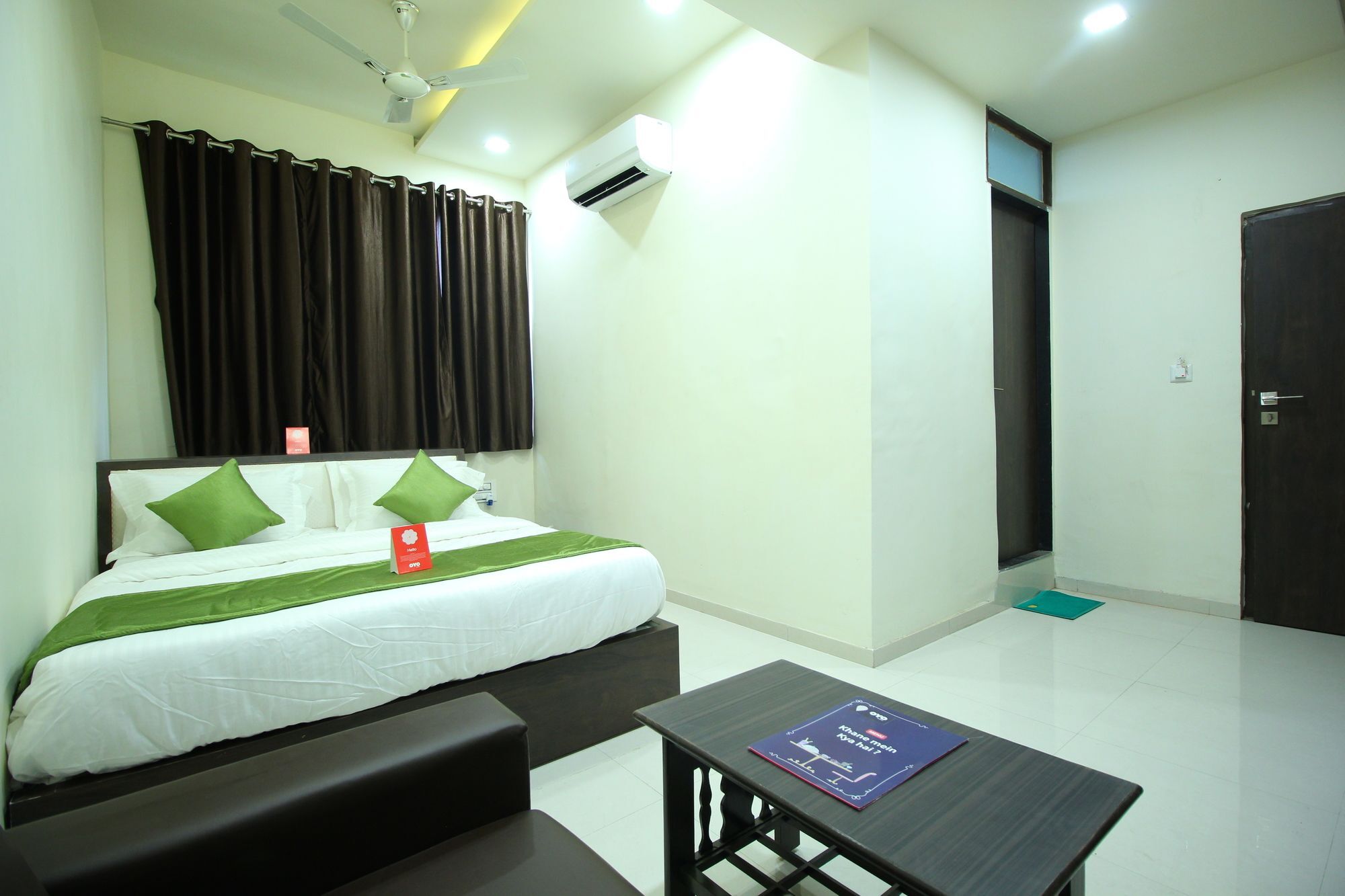 Hotel Oyo 8993 Maher Ahmedabad