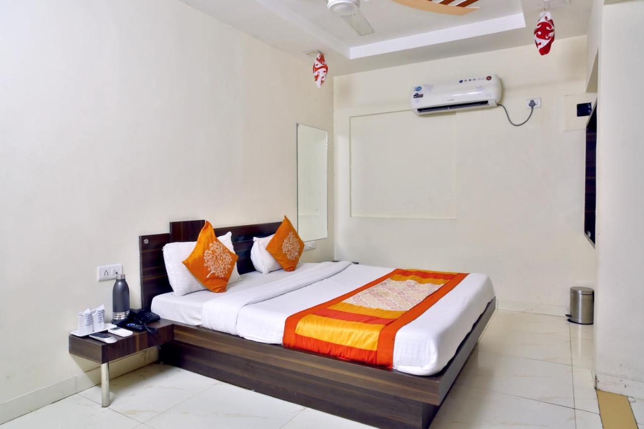 Royal Hotel