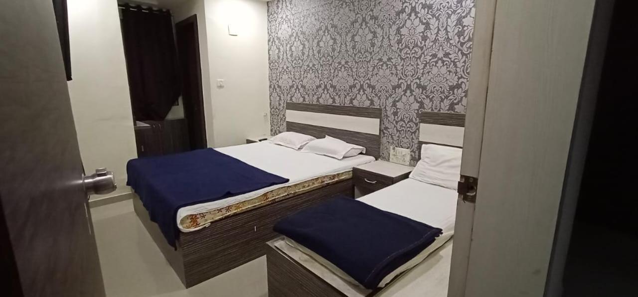 Gitanjali Hotel 2*