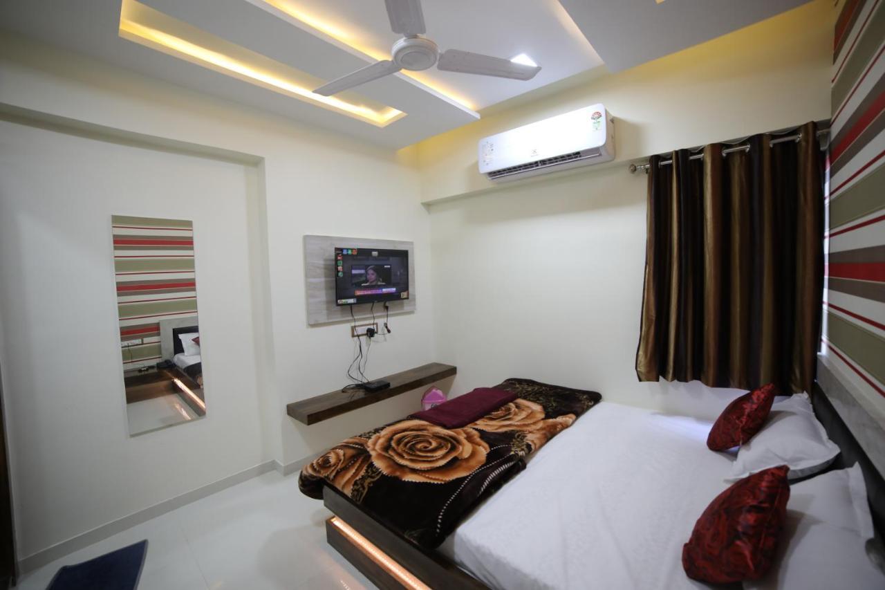 Red Apple Ahmedabad