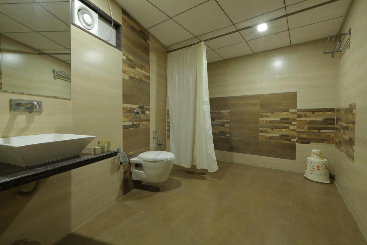 Unity Hotel 3*