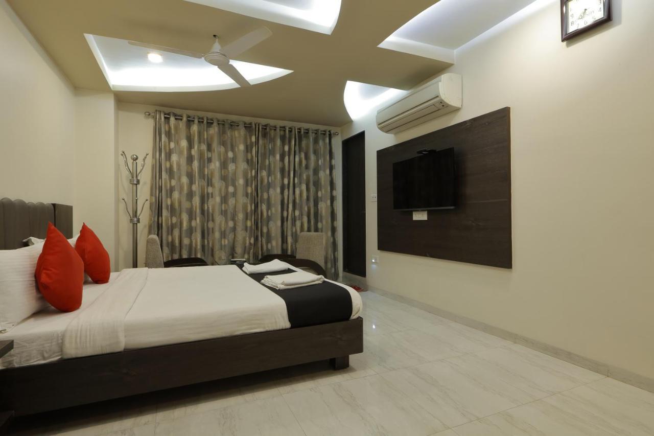 Unity Hotel