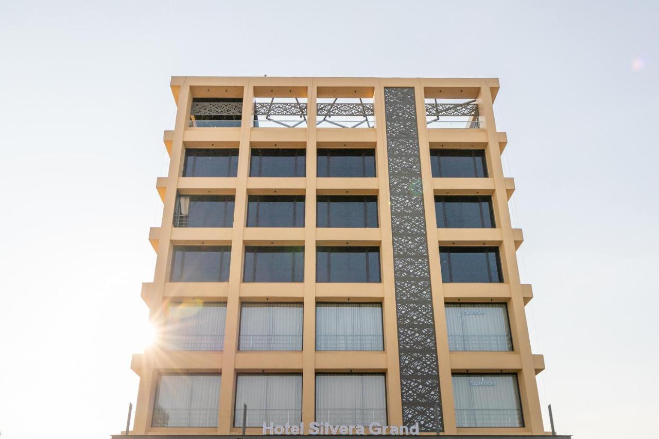Silvera Grand Hotel Ahmedabad