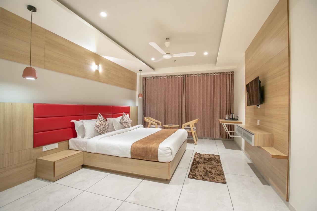 Silvera Grand