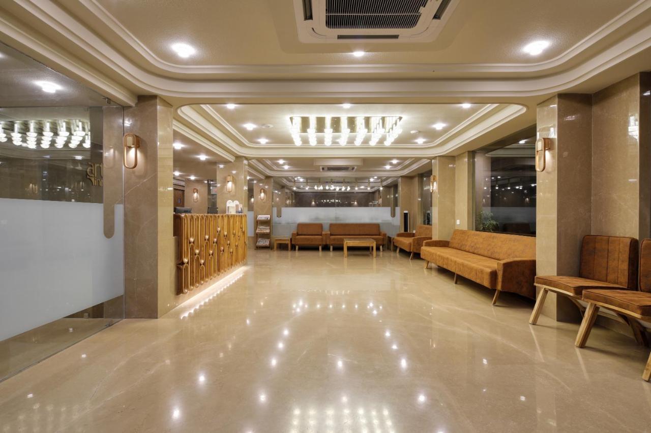 Artilla Hotel 4*
