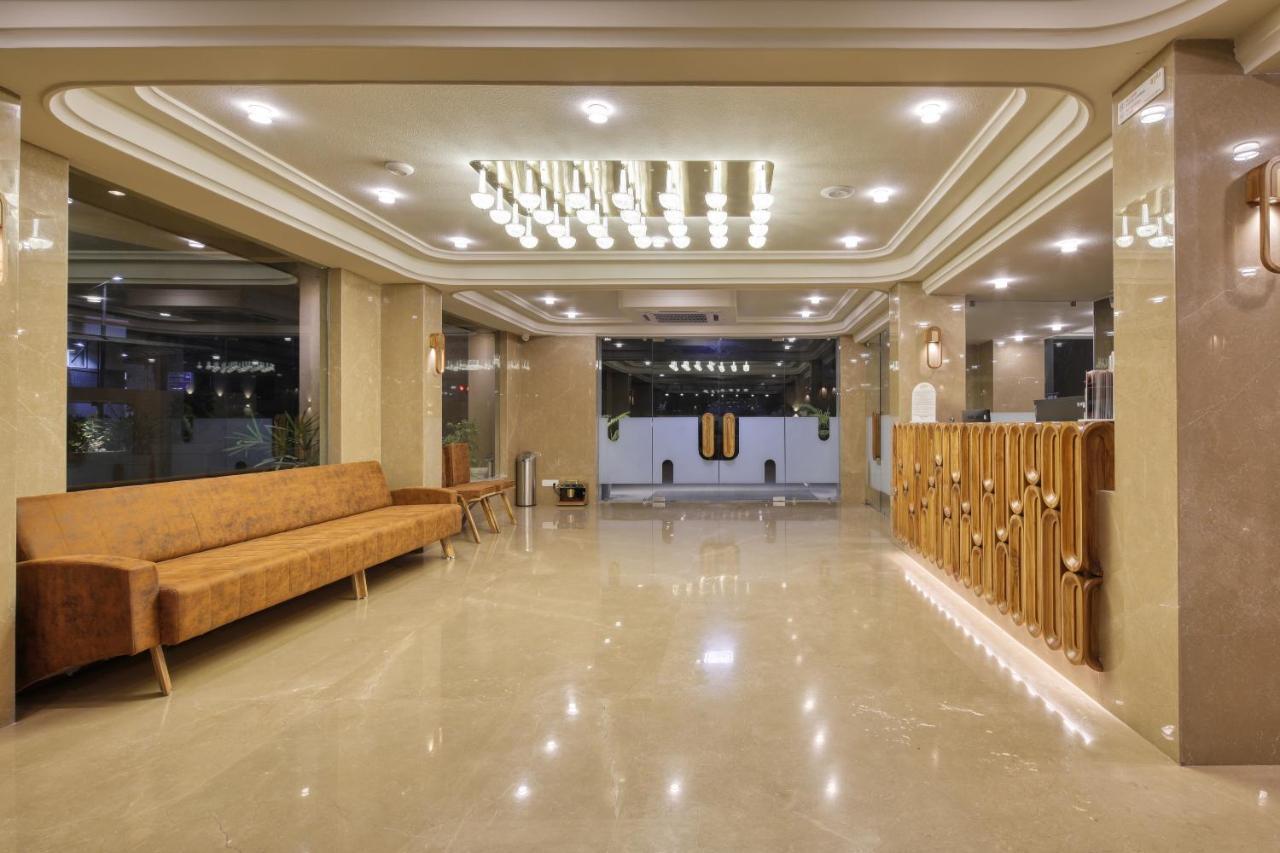 Hotel Artilla 4*