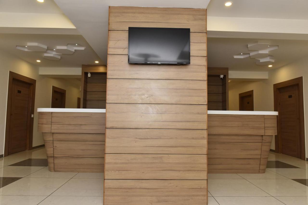 Royal Square By Sky Hotel 3*