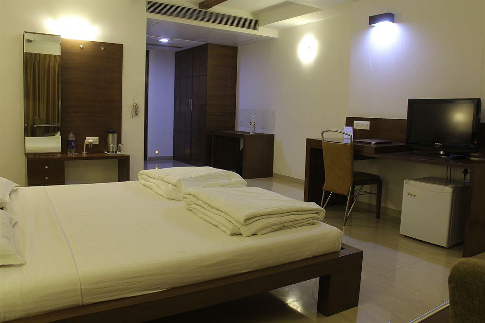 Platinum Hotel Ahmedabad