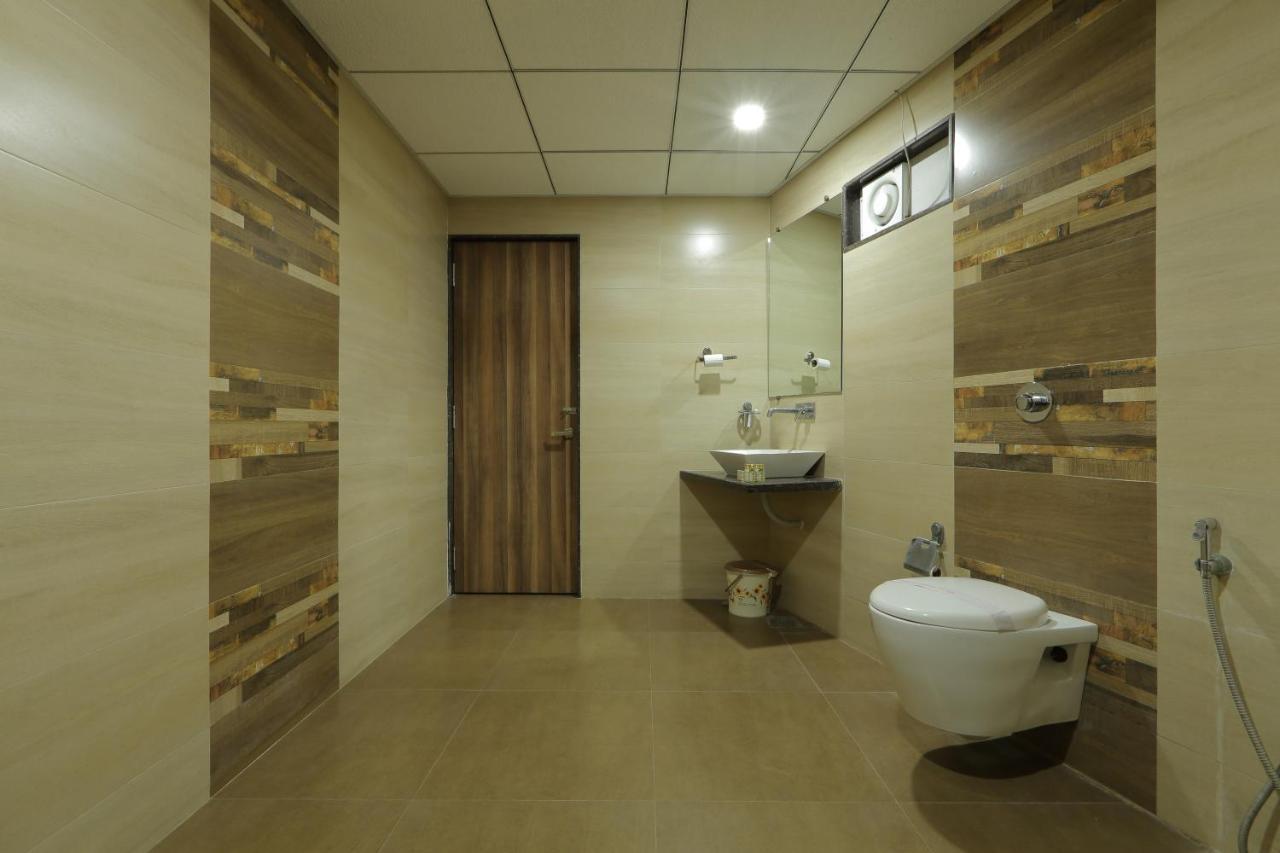 Hotel Unity Ahmedabad