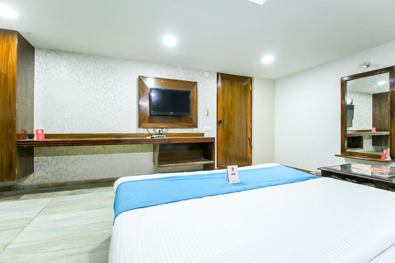 Seven Hotel Ahmedabad