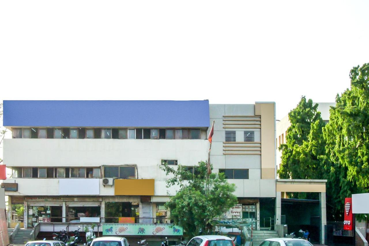 Seven 3* Ahmedabad