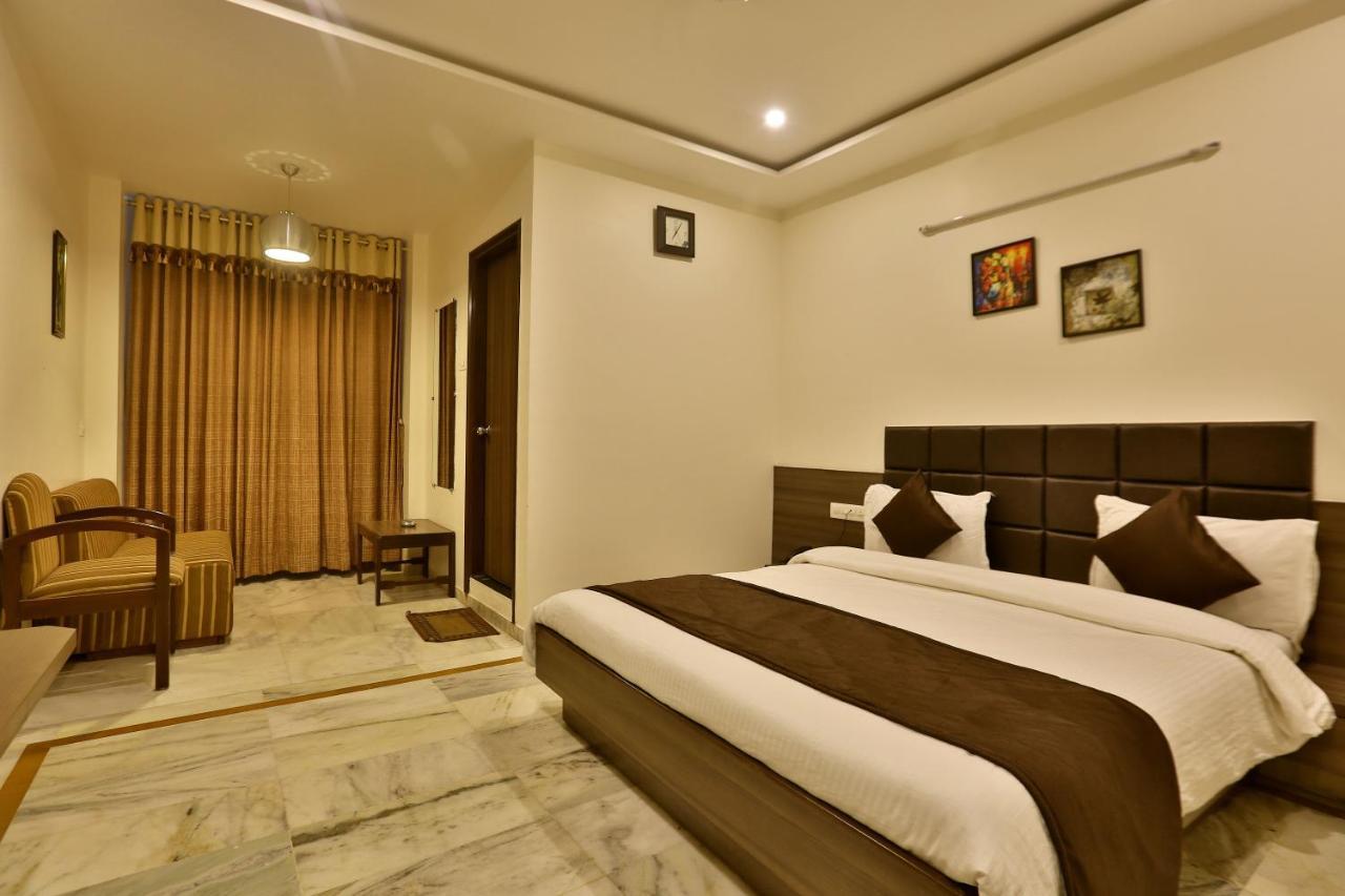 Kamran Palace 3*