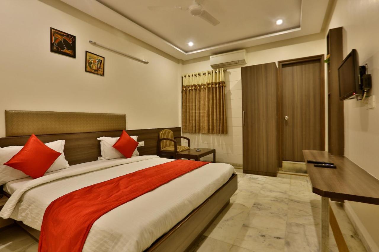 Hotel Kamran Palace Ahmedabad