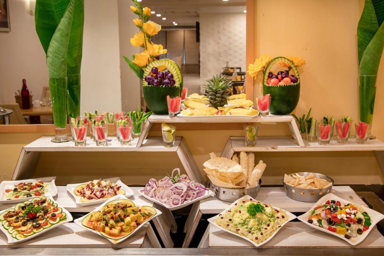 Hotel Bloomsuites L Ahmedabad