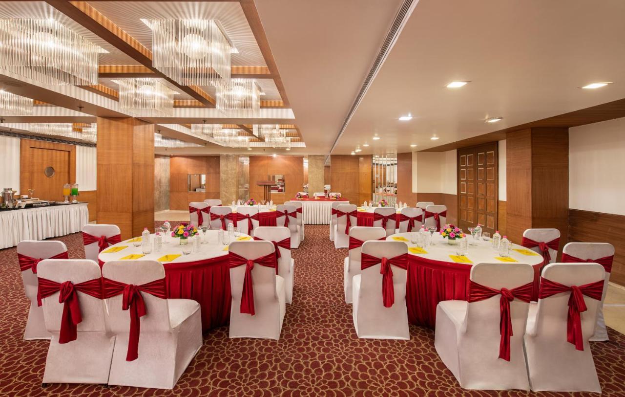 Bloomsuites L Ahmedabad