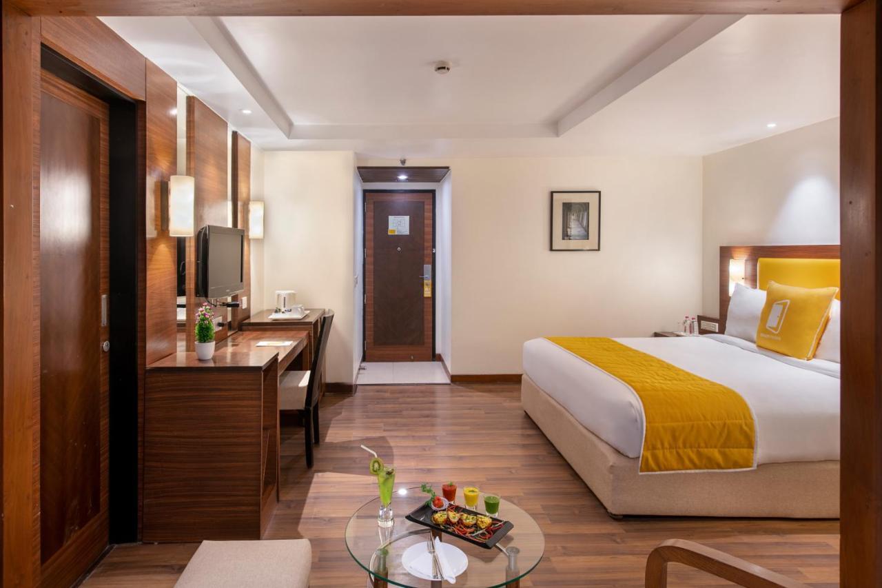 Hotel Bloomsuites L Ahmedabad