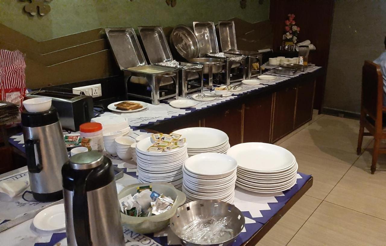 Royal Highness Hotel Ahmedabad