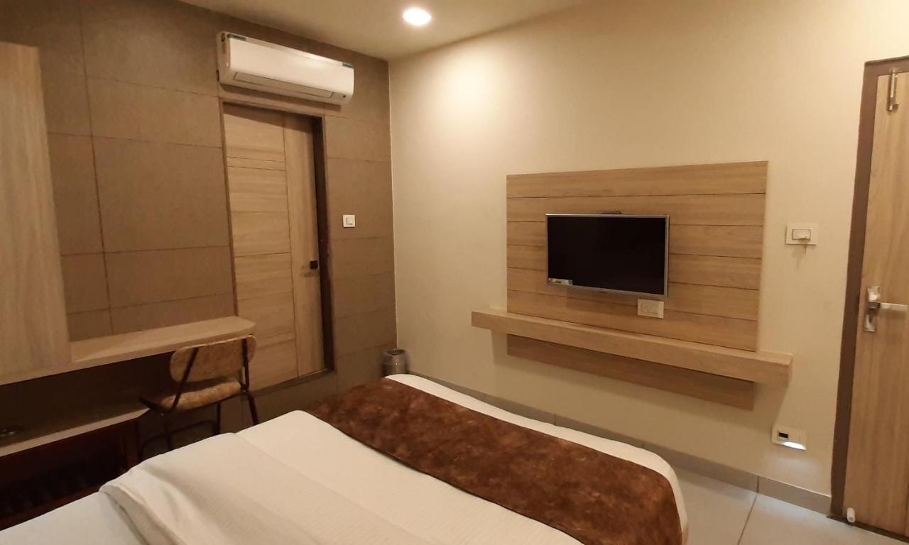 Kinara 2*