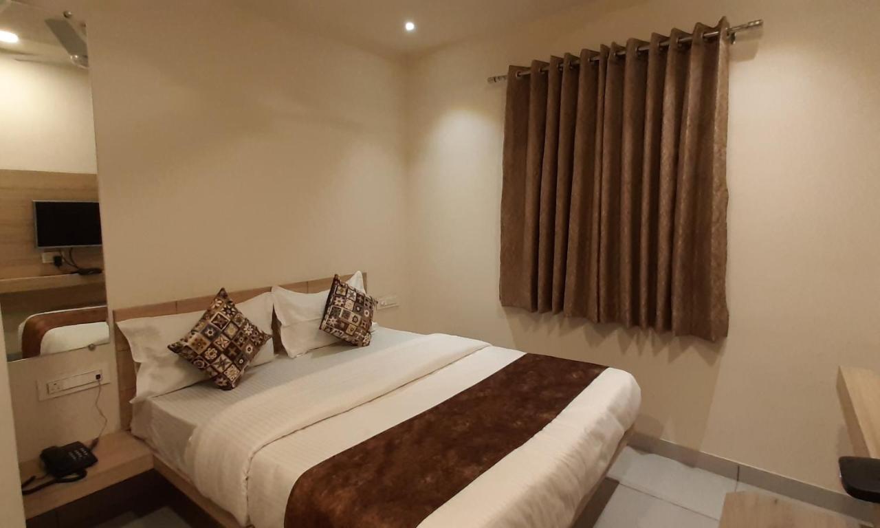 Kinara Hotel