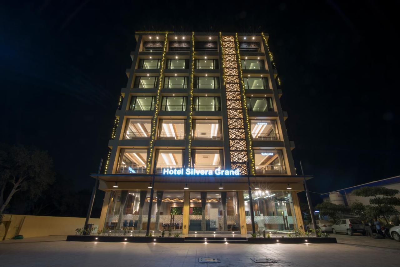 Hotel Silvera Grand 3*
