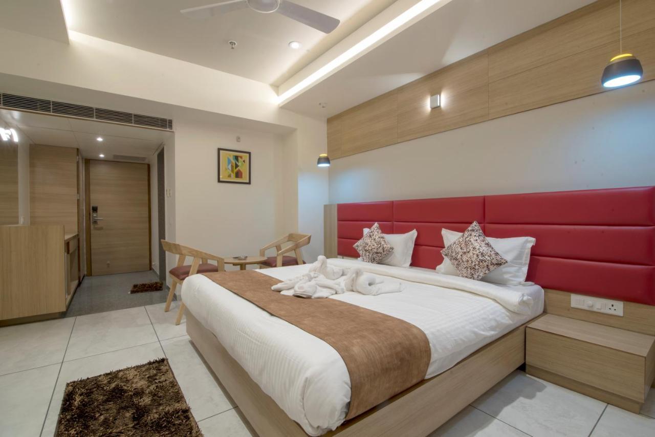 Silvera Grand 3* Ahmedabad