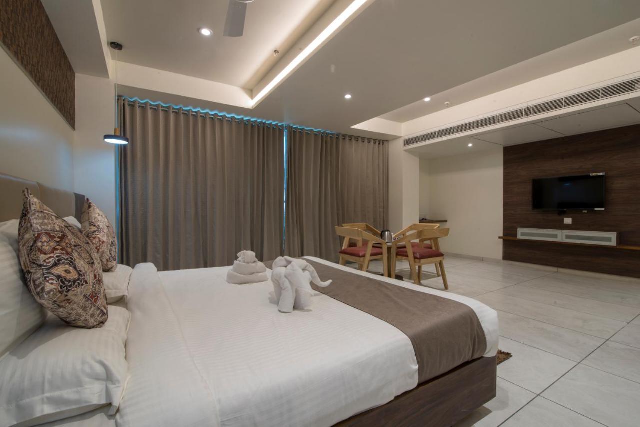 Silvera Grand Hotel Ahmedabad