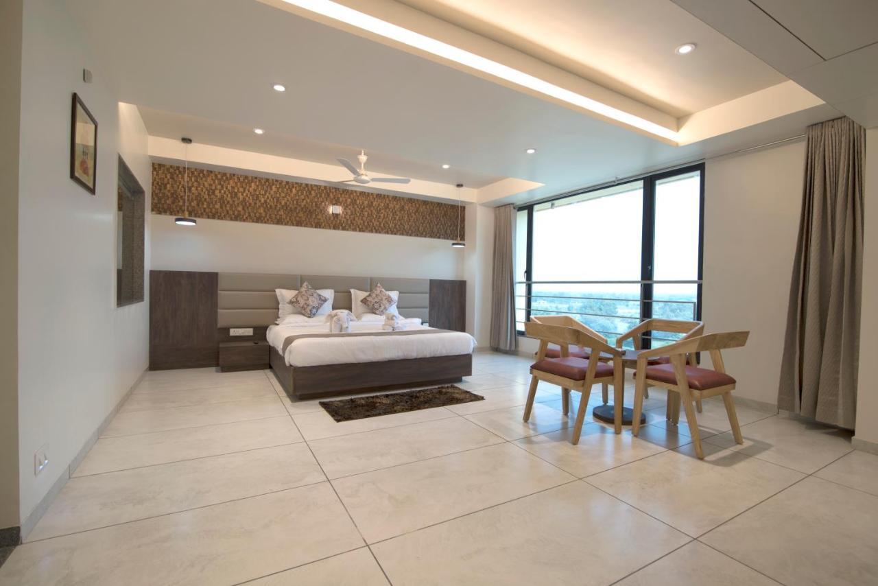 Silvera Grand