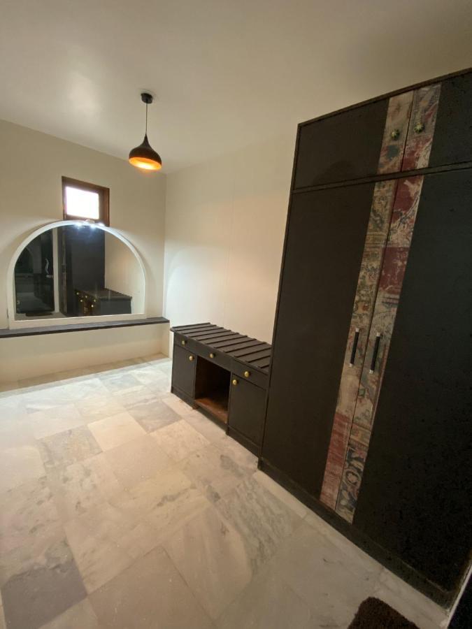 Casa Blanca - A Boutique * Ahmedabad