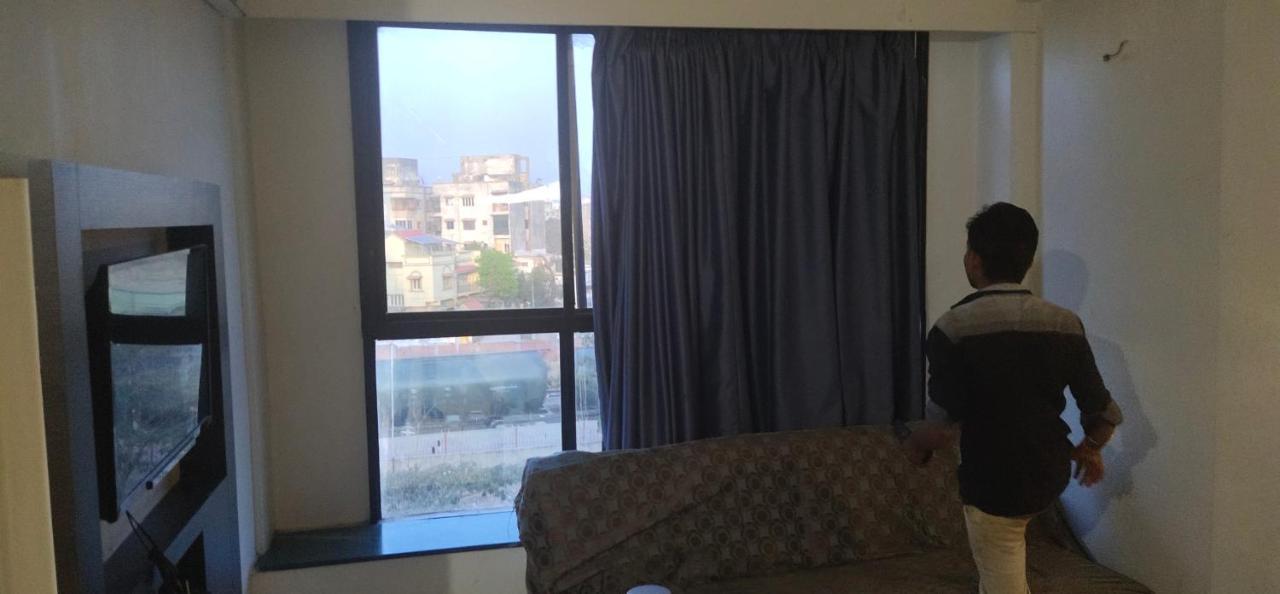 Hotel Park Land Ahmedabad