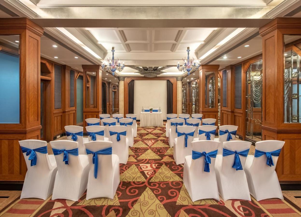 Sarovar Portico Kalupur